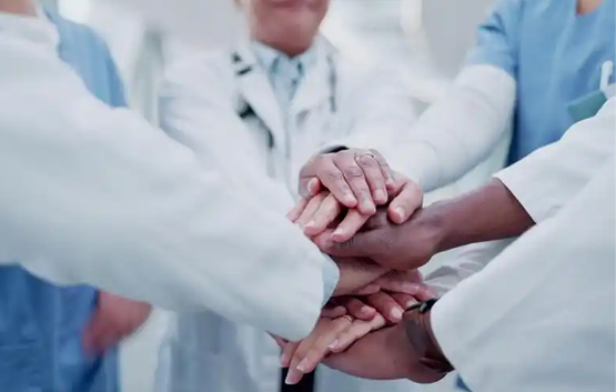 Join the AelisMed team